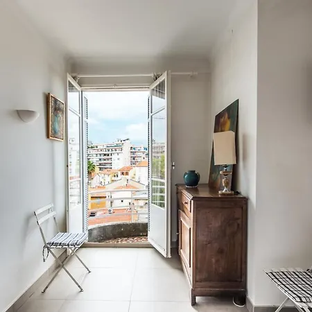 Apartment Fleurs De Furnished Flat *